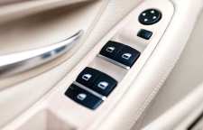 دلایل بدعمل کردن شیشه بالابر خودرو