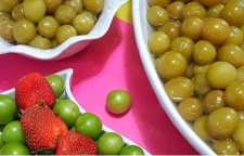 دستور تهیه کمپوت گوجه سبز روی اجاق گاز