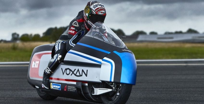 معرفی واکسان واتمن سریع ترین موتورسیکلت الکتریکی جهان
