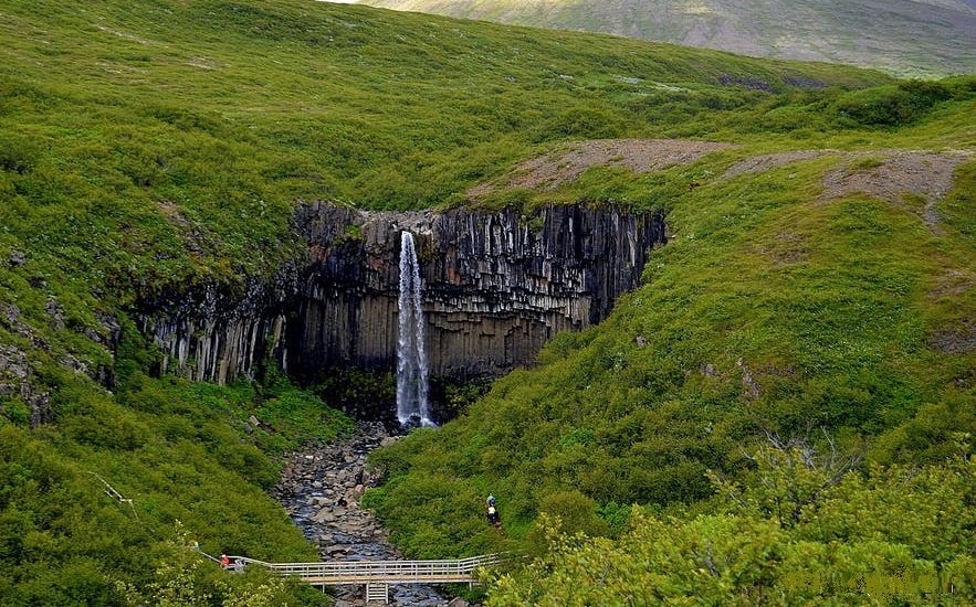 پارک ملی اسکافتافل ایسلند پارکی شبیه رشته‌ کوه‌ های آلپ