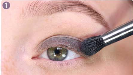 آموزش تصویری آرایش چشم مناسب فصل زمستان