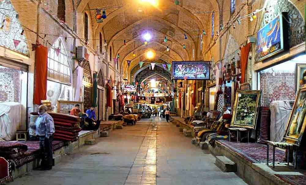 بازار قیصریه لار استان اصفهان