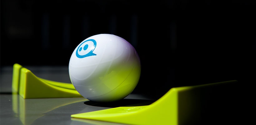 ربات توپ هوشمند مدل Sphero 2.0 Smart Ball