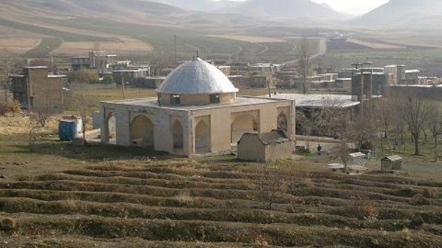 روستای کومایین شهرستان کامیاران در کردستان