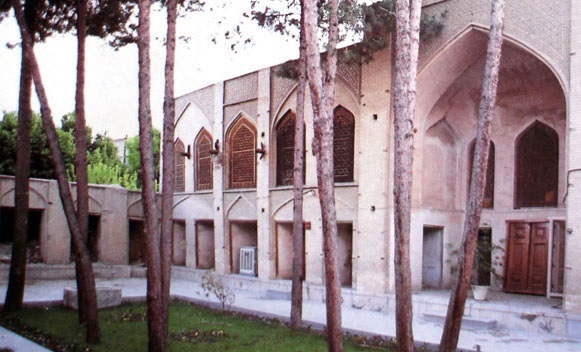 خانه قدیمی مارتا پیترز معروف به خانه کشیش در اصفهان