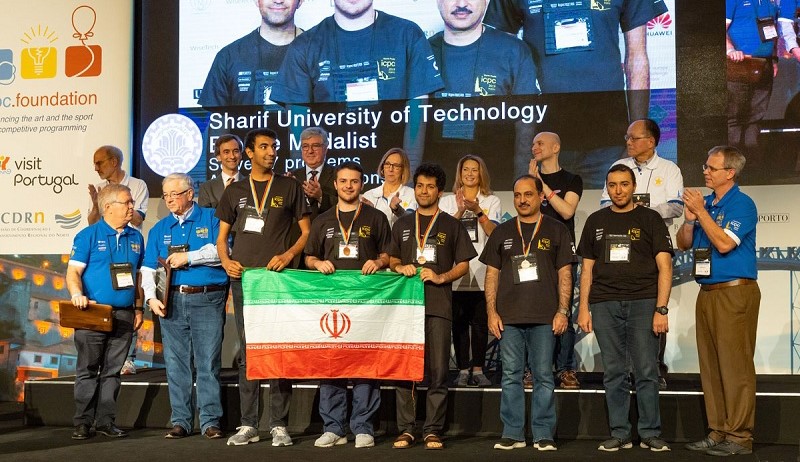مدال برنز دانشگاه صنعتی شریف در مسابقات جهانی برنامه نویسی
