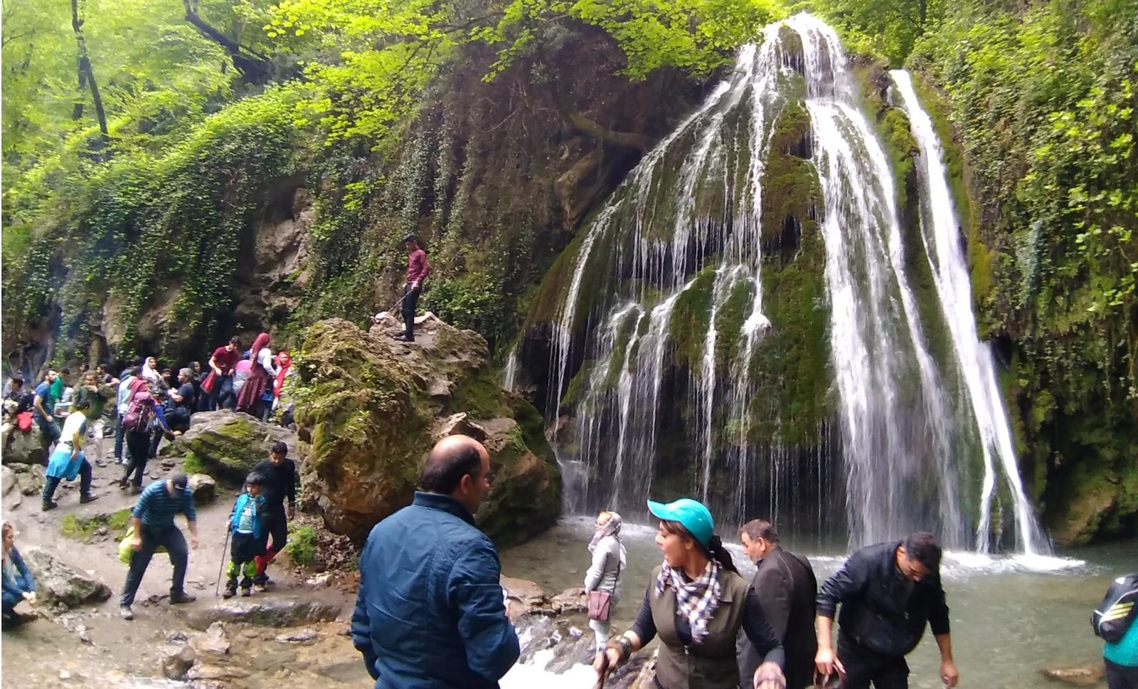 آبشار کبودوال علی آباد کتول استان گلستان