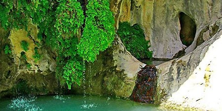آبشار بی بی سیدان یکی از آبشارهای زیبای رودخانه سمیرم